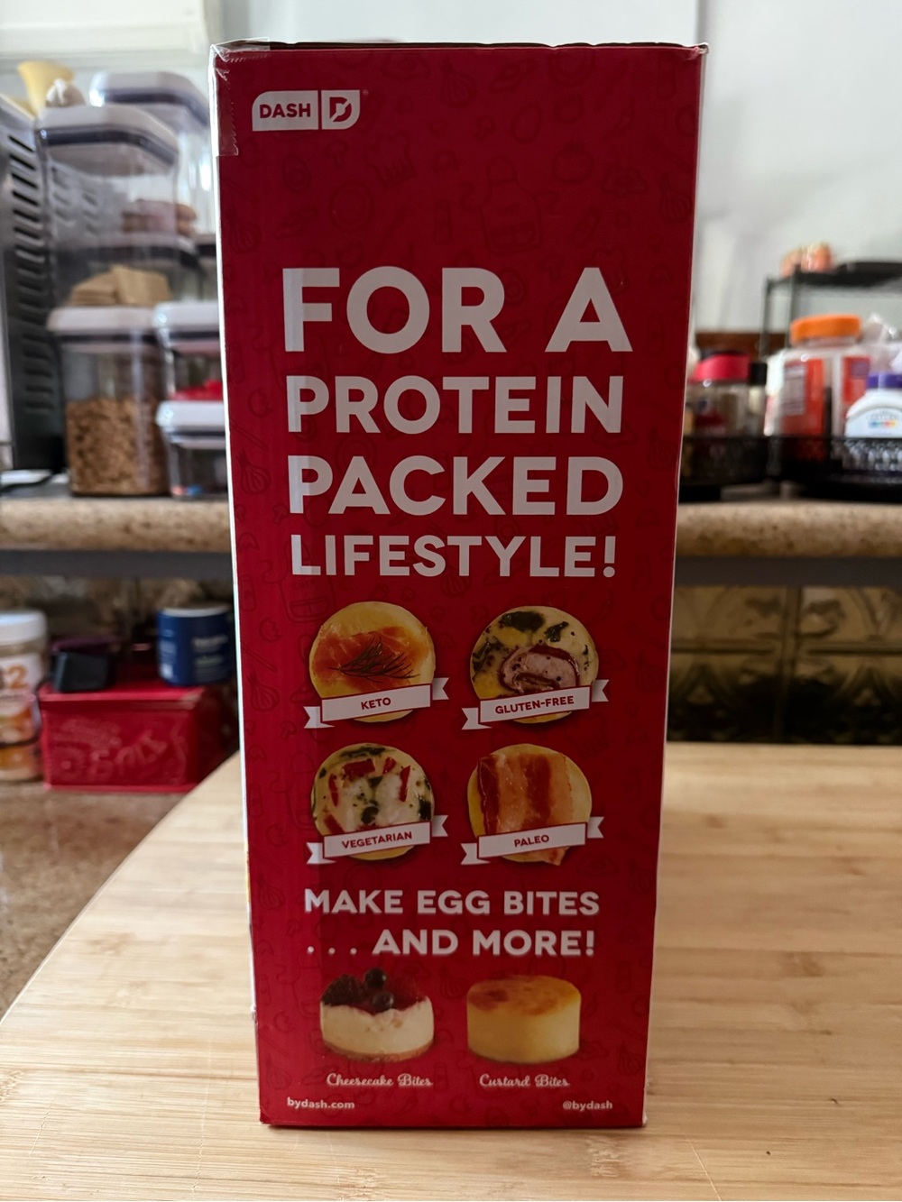 DASH Family Style Egg Bites Maker - Red - Picture 5 of 11